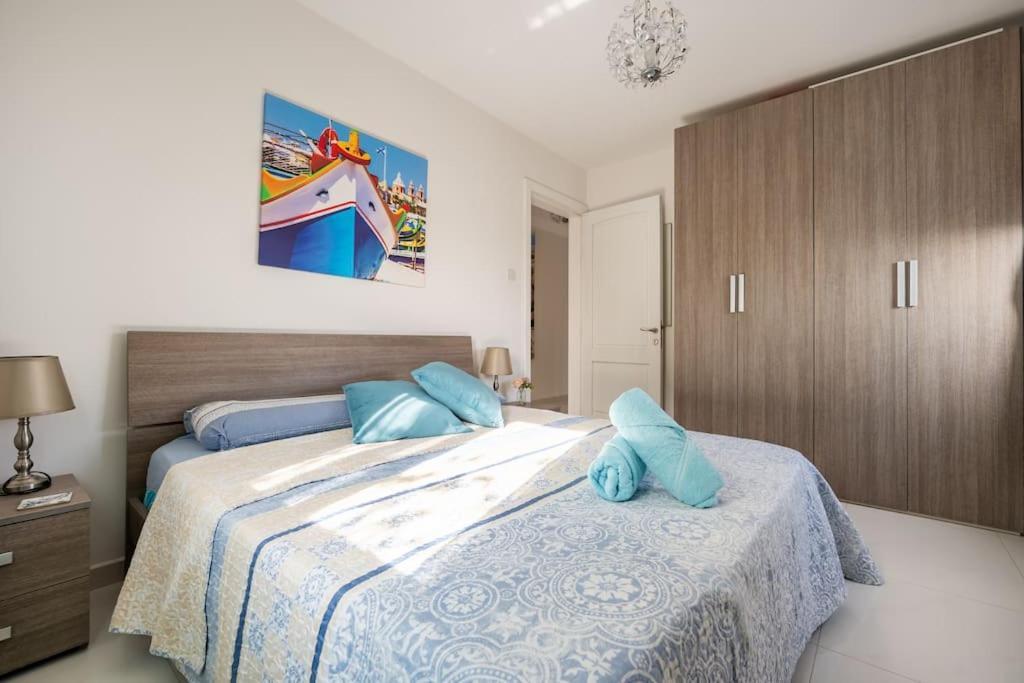 Seagull Penthouse Marsaxlokk Apartment Ngoại thất bức ảnh