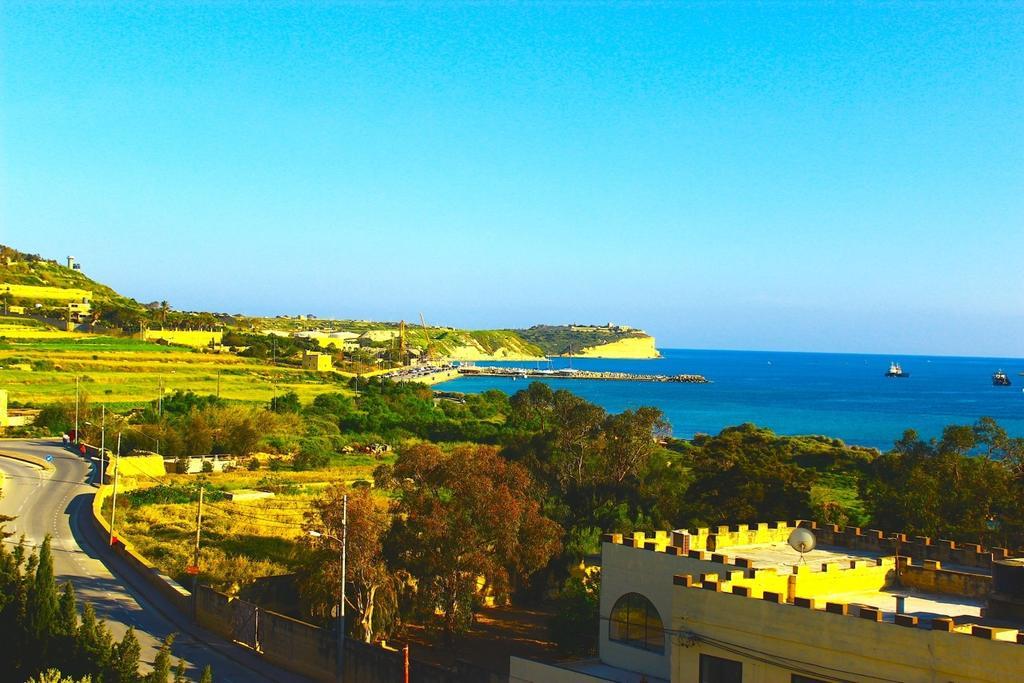 Seagull Penthouse Marsaxlokk Apartment Ngoại thất bức ảnh
