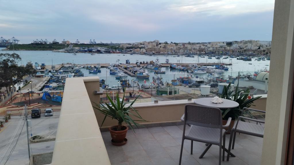 Seagull Penthouse Marsaxlokk Apartment Ngoại thất bức ảnh