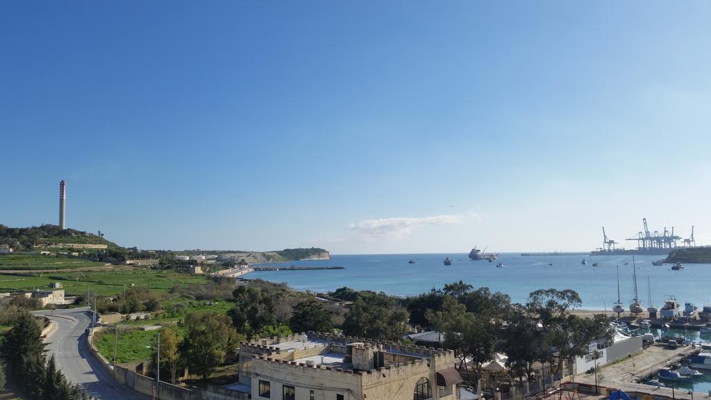 Seagull Penthouse Marsaxlokk Apartment Ngoại thất bức ảnh