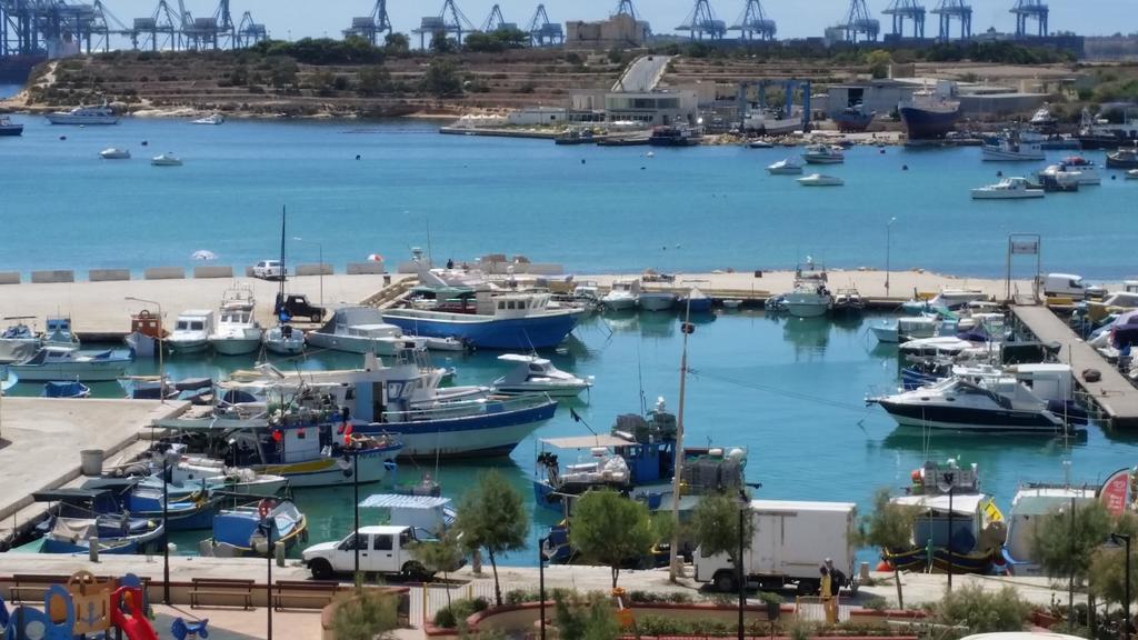 Seagull Penthouse Marsaxlokk Apartment Ngoại thất bức ảnh