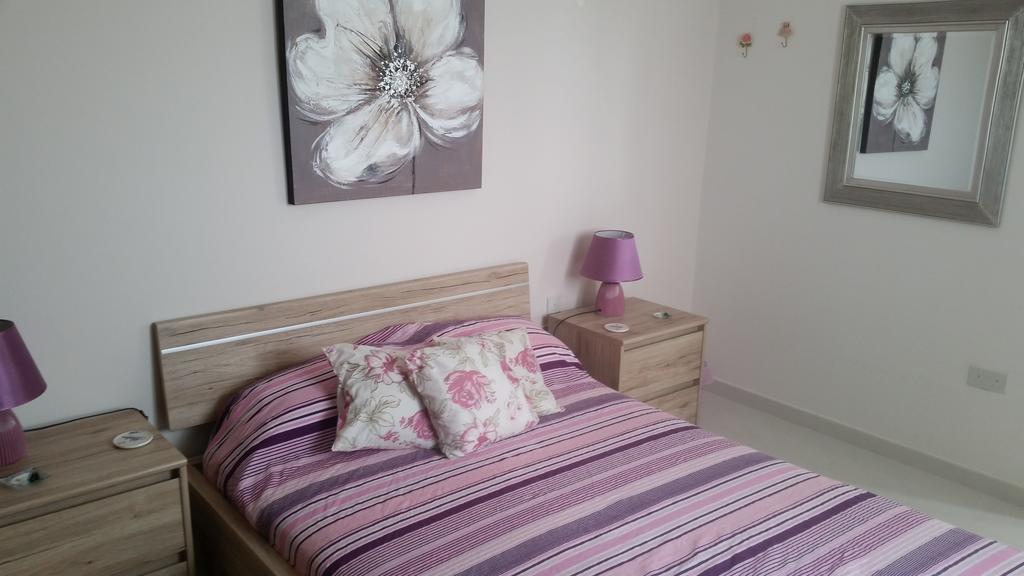 Seagull Penthouse Marsaxlokk Apartment Ngoại thất bức ảnh