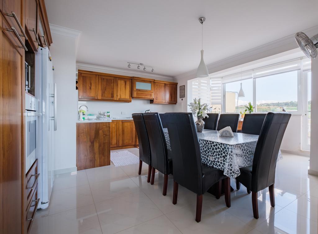 Seagull Penthouse Marsaxlokk Apartment Ngoại thất bức ảnh